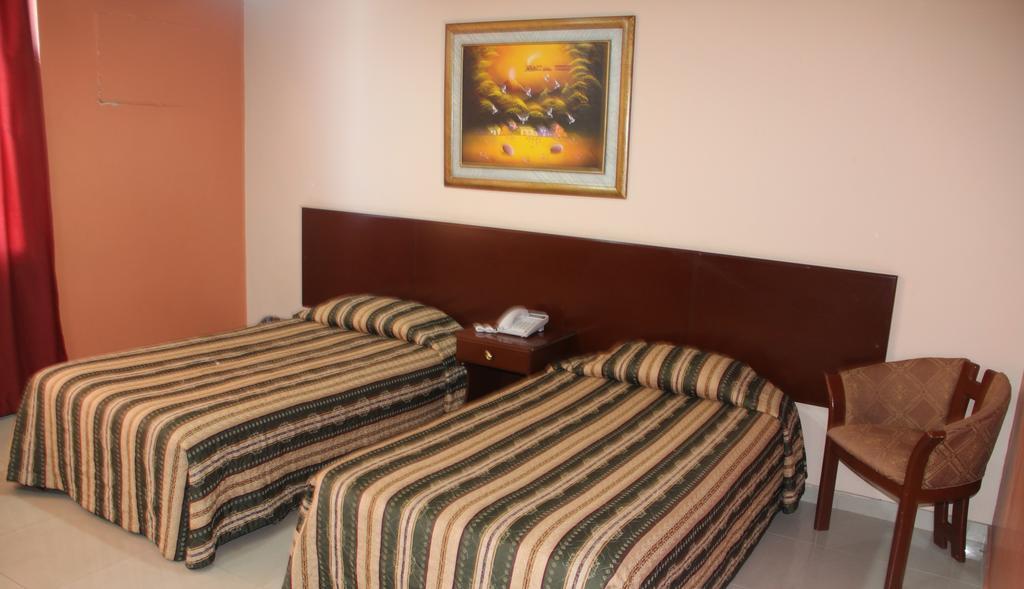 Hotel La Torre Guayaquil Quarto foto