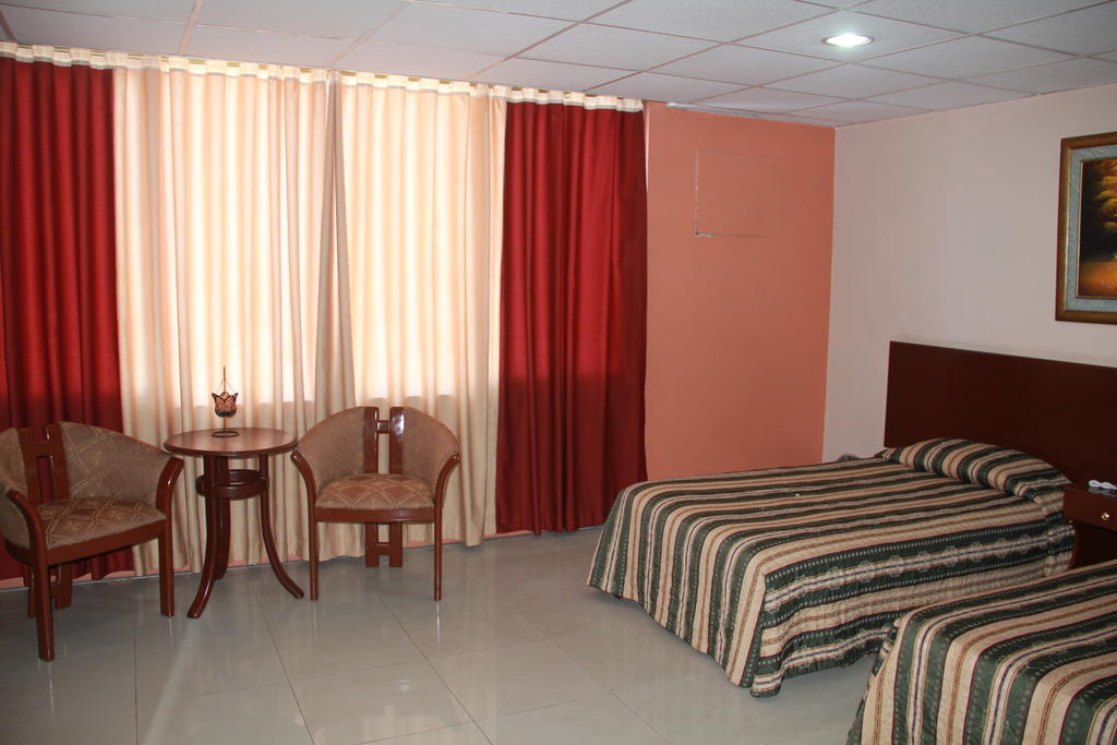 Hotel La Torre Guayaquil Quarto foto